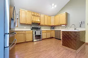 1120 Cherry St, Lake in the Hills, IL 60156 - Photo 11
