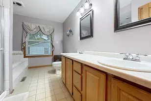 1120 Cherry St, Lake in the Hills, IL 60156 - Photo 19