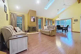 1120 Cherry St, Lake in the Hills, IL 60156 - Photo 5