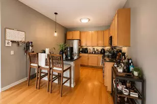 3741 N Wolcott Ave, Chicago, IL 60613 - Photo 5