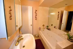 5459 N Lovejoy Ave, Chicago, IL 60630 - Photo 5