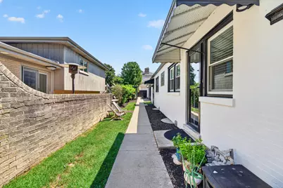 1050 Cedar Street, Park Ridge, IL 60068 - Photo 35