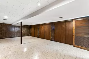1050 Cedar St, Park Ridge, IL 60068 - Photo 27