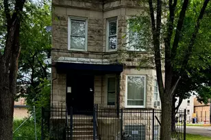 3900 W Flournoy St, Chicago, IL 60624 - Photo 1