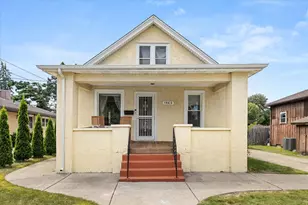 1563 Crosat St, Lasalle, IL 61301 - Photo 1