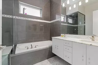 1350 W Diversey Parkway #3, Chicago, IL 60614 - Photo 19