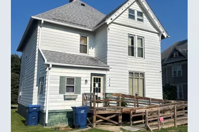 216 N Vine Street, Kewanee, IL 61443 - Photo 1