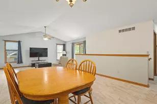 4056 Pepper Dr, Rockford, IL 61114 - Photo 13