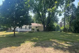 7S410 Midfield Dr, Aurora, IL 60506 - Photo 7