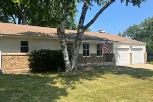 7S410 Midfield Dr, Aurora, IL 60506 - Photo 3
