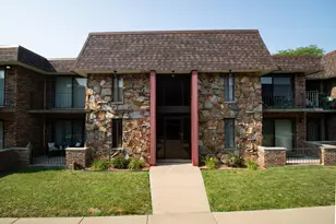 10418 S Pulaski Rd, Oak Lawn, IL 60453 - Photo 1