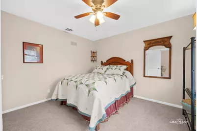 10 W Windsor Court, Sugar Grove, IL 60554 - Photo 21