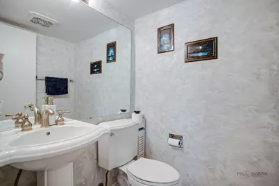 410 Lamont Terrace, Buffalo Grove, IL 60089 - Photo 15