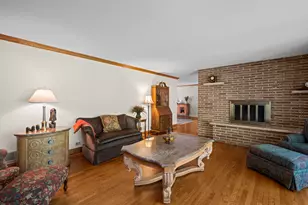 2285 Thorntree Ln, Palatine, IL 60067 - Photo 5