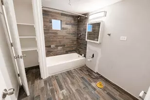 4601 S Leclaire Ave, Chicago, IL 60638 - Photo 15