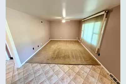 14425 Kenneth Avenue, Midlothian, IL 60445 - Photo 7