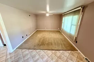 14425 Kenneth Ave, Midlothian, IL 60445 - Photo 7