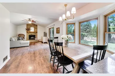 612 Wood Creek Drive, Island Lake, IL 60042 - Photo 13