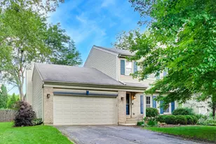 612 Wood Creek Dr, Island Lake, IL 60042 - Photo 1