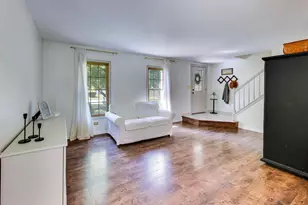 612 Wood Creek Dr, Island Lake, IL 60042 - Photo 5