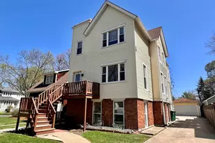 740 Belleforte Ave, Oak Park, IL 60302 - Photo 1