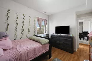 4343 N Sacramento Ave, Chicago, IL 60618 - Photo 13