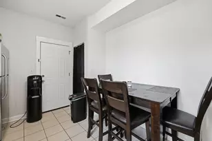4343 N Sacramento Ave, Chicago, IL 60618 - Photo 11