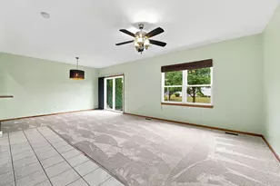 1800 Waters Edge Dr, Minooka, IL 60447 - Photo 5
