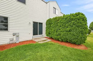 1800 Waters Edge Dr, Minooka, IL 60447 - Photo 27