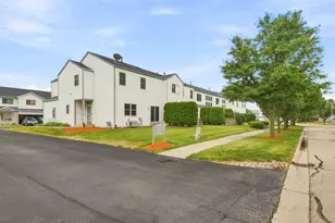 1800 Waters Edge Dr, Minooka, IL 60447 - Photo 31