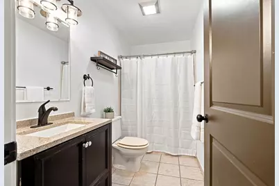 3985 Dorchester Avenue, Gurnee, IL 60031 - Photo 15