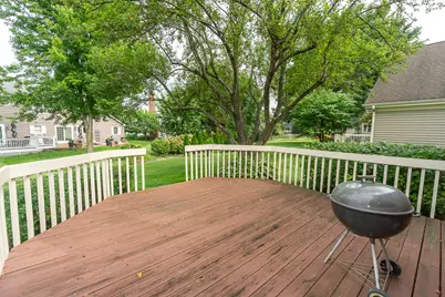 2157 N Lake Shore Circle, Arlington Heights, IL 60004 - Photo 13