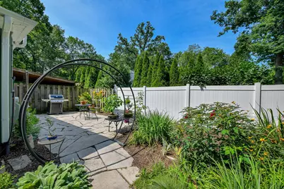 431 Oakwood Drive, Geneva, IL 60134 - Photo 23