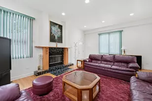 6916 W Forest Preserve Dr, Harwood Heights, IL 60706 - Photo 17