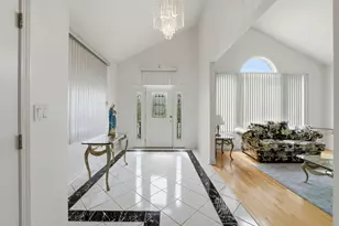 6916 W Forest Preserve Dr, Harwood Heights, IL 60706 - Photo 5