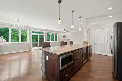 388 Preserve Lane, Wood Dale, IL 60191 - Photo 11