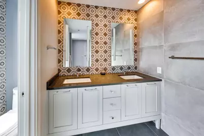 60 E Monroe Street #6703, Chicago, IL 60603 - Photo 17