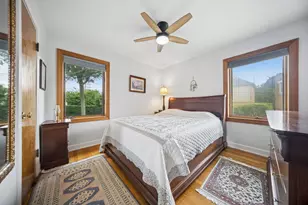 6647 N Crawford Ave, Lincolnwood, IL 60712 - Photo 9