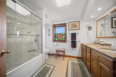 6647 N Crawford Avenue, Lincolnwood, IL 60712 - Photo 19