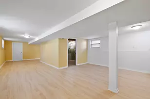 4008 S Albany Ave, Chicago, IL 60632 - Photo 17