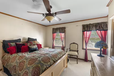 740 Cambridge Drive, Burr Ridge, IL 60527 - Photo 19