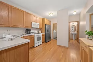 18717 Dove Ave, Mokena, IL 60448 - Photo 7