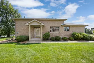 18717 Dove Ave, Mokena, IL 60448 - Photo 3