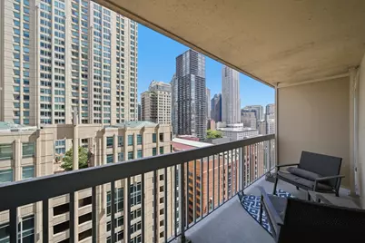 545 N Dearborn Street #W1703, Chicago, IL 60654 - Photo 11