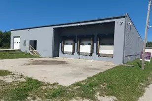 711 W Seneca St, Kankakee, IL 60901 - Photo 1
