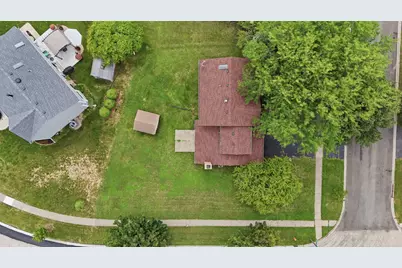 3995 Ludington Court, Hanover Park, IL 60133 - Photo 5