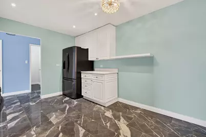 9540 Mayfield Avenue #S307, Oak Lawn, IL 60453 - Photo 7