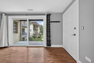 5024 N Austin Ave, Chicago, IL 60630 - Photo 3