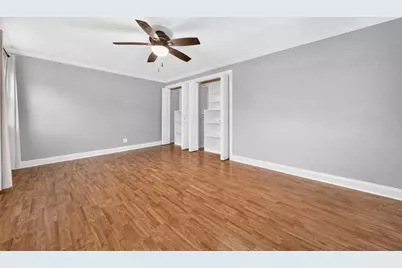 5024 N Austin Avenue #2E, Chicago, IL 60630 - Photo 7