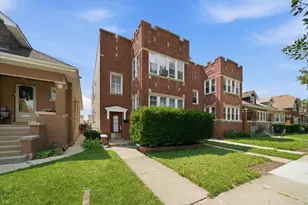 5137 W Oakdale Ave, Chicago, IL 60641 - Photo 1